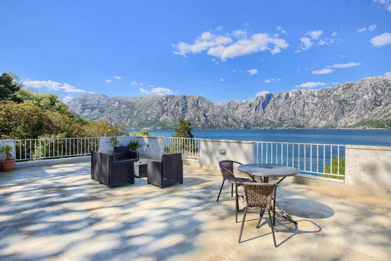 Apartments Ivanovic Kotor Exterior photo
